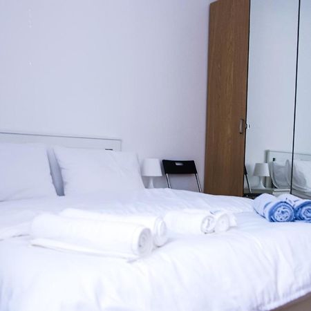 Prague Tlv By Paybox Apartman Tel-Aviv Kültér fotó