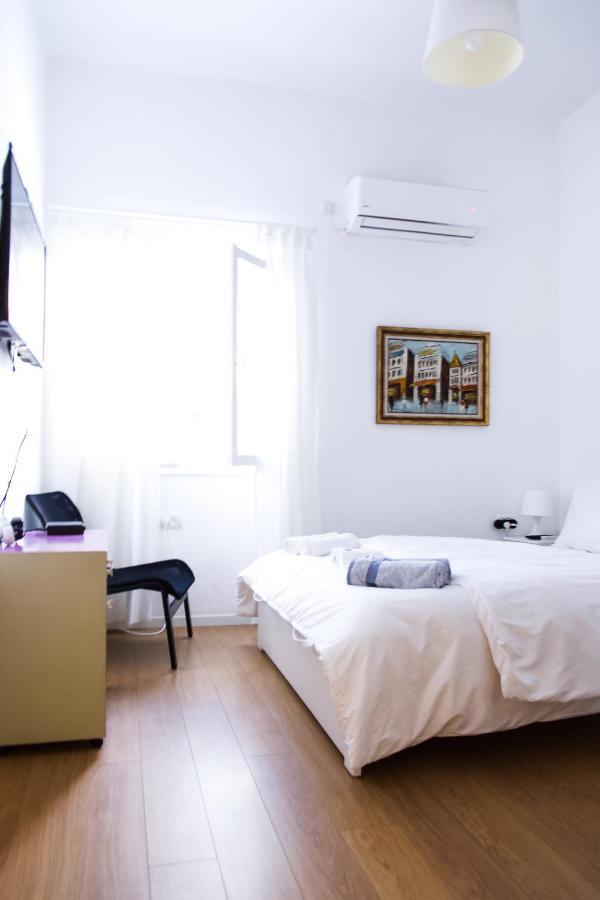 Prague Tlv By Paybox Apartman Tel-Aviv Kültér fotó