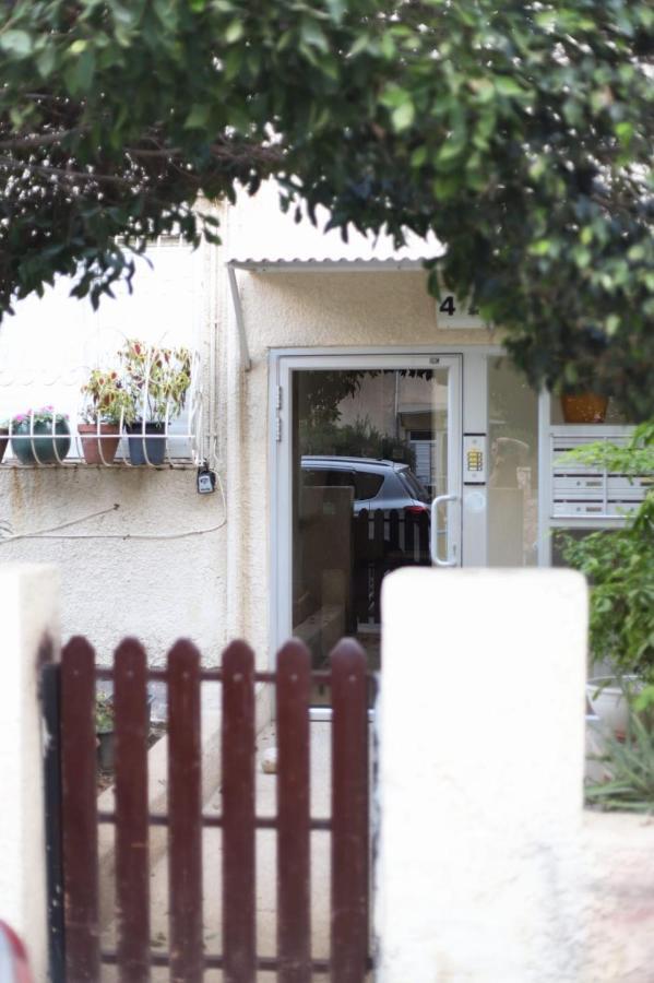 Prague Tlv By Paybox Apartman Tel-Aviv Kültér fotó